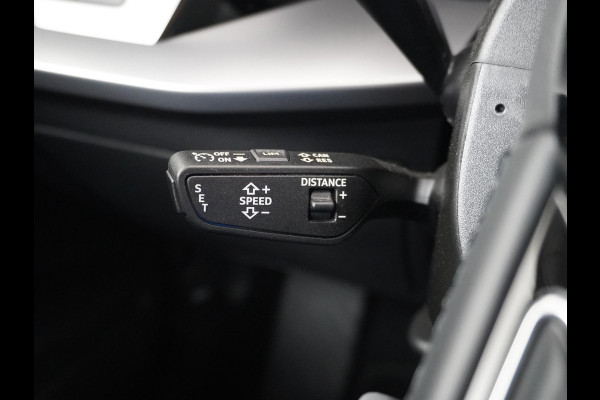 Audi A3 Sportback 40 TFSI e Edition VAN: 31.900,- VOOR 28.877,- UW HERFSTVOORDEEL: 3.023,- EURO| PLUG-IN Hybride 204 PK | Stoelverwarming | Drive Select | Navi | Apple CarPlay | Adaptive Cruise | Rijklaar geleverd met 12 mnd BOVAG garantie