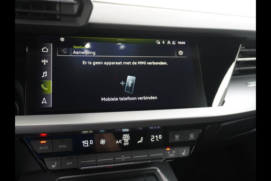Audi A3 Sportback 40 TFSI e Edition VAN: 31.900,- VOOR 28.877,- UW HERFSTVOORDEEL: 3.023,- EURO| PLUG-IN Hybride 204 PK | Stoelverwarming | Drive Select | Navi | Apple CarPlay | Adaptive Cruise | Rijklaar geleverd met 12 mnd BOVAG garantie