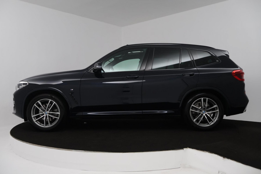 BMW X3 XDrive20i High Executive (PANORAMADAK, TREKHAAK, SFEER, NAVIGATIE, STOELVERWARMING, AUTOMAAT, DEALER ONDERHOUDEN)