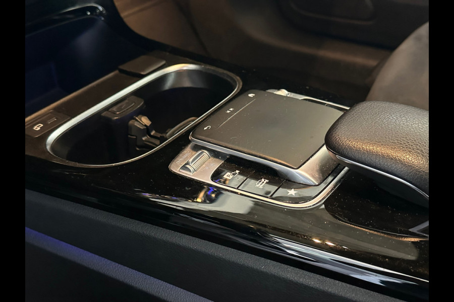 Mercedes-Benz A-Klasse 250 Premium Plus PANO / CAMERA