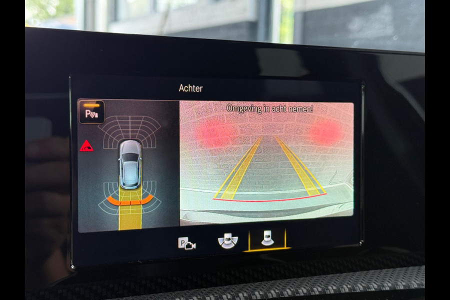 Mercedes-Benz A-Klasse 180 Premium | 1/2 Leder | Camera | Navi | Stoelverwarming