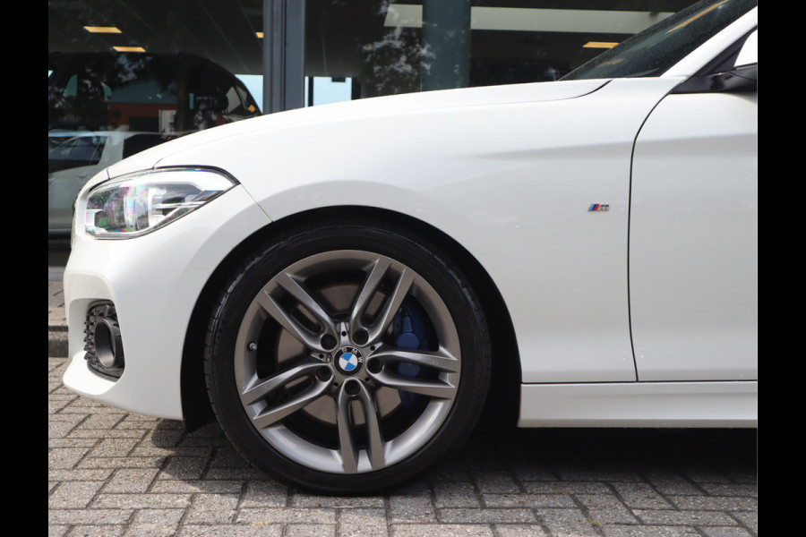 BMW 1-serie 120i Edition M Sport Shadow High Executive Line