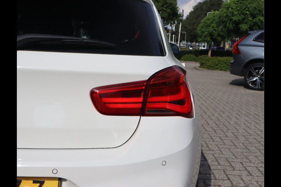 BMW 1-serie 120i Edition M Sport Shadow High Executive Line