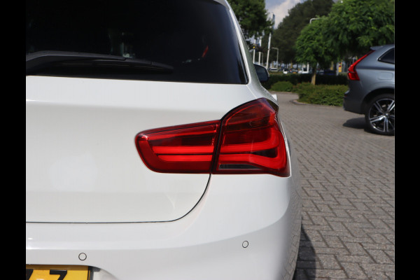 BMW 1-serie 120i Edition M Sport Shadow High Executive Line