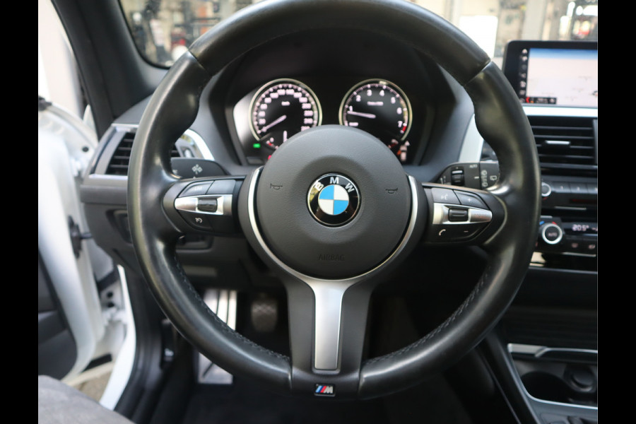 BMW 1-serie 120i Edition M Sport Shadow High Executive Line