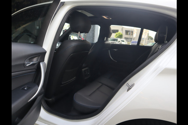 BMW 1-serie 120i Edition M Sport Shadow High Executive Line
