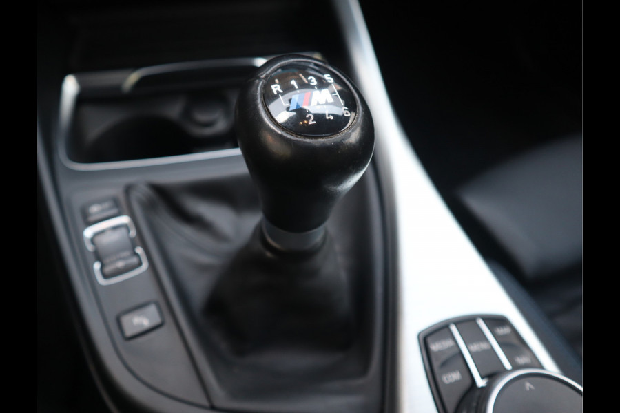 BMW 1-serie 120i Edition M Sport Shadow High Executive Line