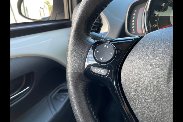 Citroën C1 1.0 VTi Shine / Carplay / Camera