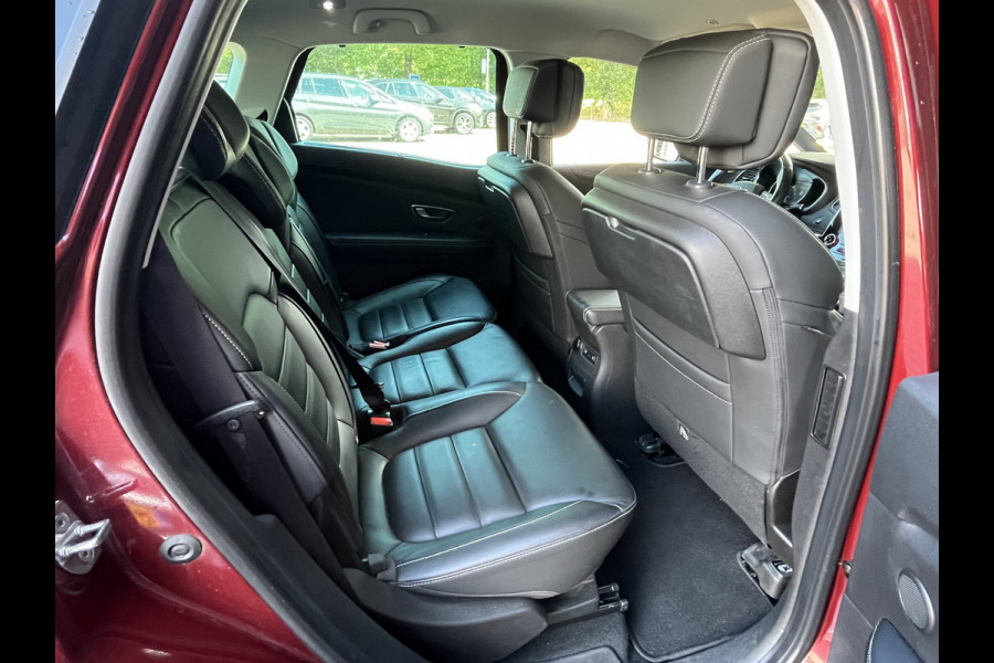 Renault Scénic 1.3 TCe Initiale Paris | Automaat | Leder | Trekhaak | Led | Camera | Bose | Navi | HUD | Stoelverwarming |