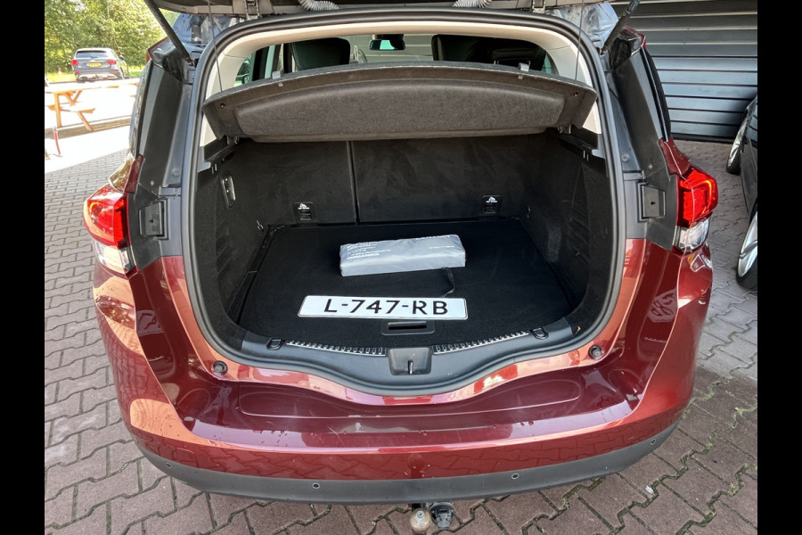Renault Scénic 1.3 TCe Initiale Paris | Automaat | Leder | Trekhaak | Led | Camera | Bose | Navi | HUD | Stoelverwarming |