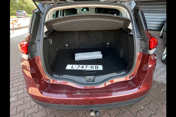Renault Scénic 1.3 TCe Initiale Paris | Automaat | Leder | Trekhaak | Led | Camera | Bose | Navi | HUD | Stoelverwarming |