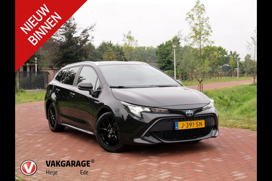 Toyota Corolla Touring Sports 1.8 Hybrid Business Black Style-pakket | 17 Inch | Camera | Apple Carplay | Cruise Control | NL-Auto |