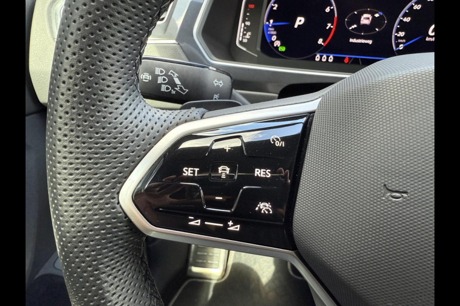 Volkswagen Tiguan 1.5 TSI R-Line Business+