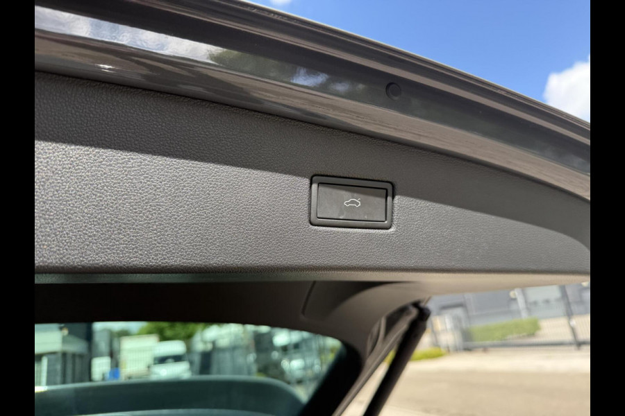 Volkswagen Tiguan 1.5 TSI R-Line Business+
