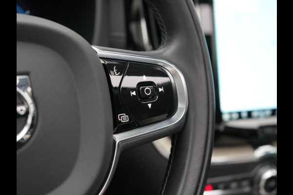 Volvo XC60 T8 AWD Inscription Long Range Plug In Hybrid 455pk Dealer O.H PHEV | Trekhaak Af Fabriek | Panodak | Adaptive Cruise | Lederen Sportstoelen Memory & Verwarmd | Stuur Verwarmd | Navigatie | Apple Carplay | DAB |