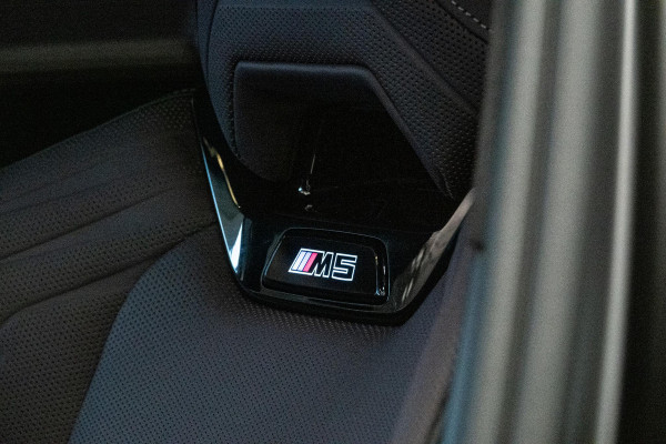 BMW 5 Serie M5 *Ultimate-Pakket / Bowers & Wilkins / Keramisch / M-Carbon in- & exterieur / Stoelventilatie / Memory*