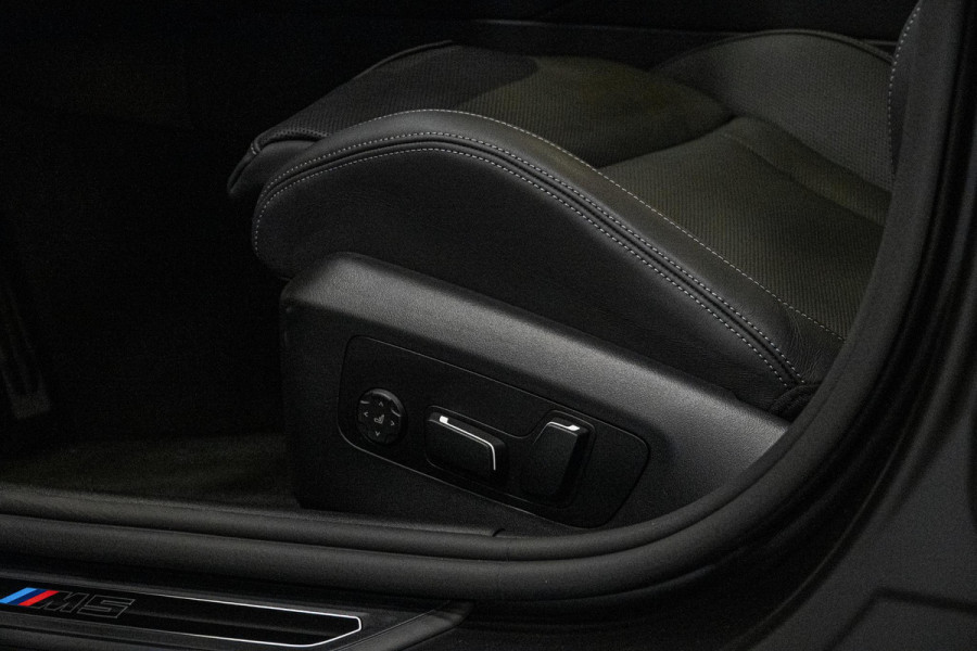 BMW 5 Serie M5 *Ultimate-Pakket / Bowers & Wilkins / Keramisch / M-Carbon in- & exterieur / Stoelventilatie / Memory*