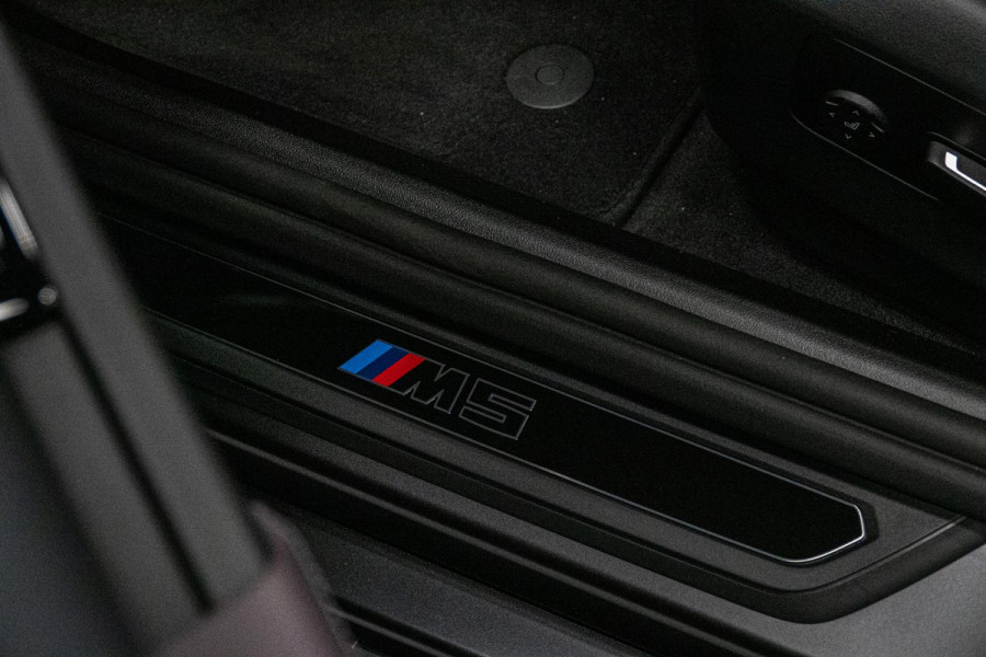 BMW 5 Serie M5 *Ultimate-Pakket / Bowers & Wilkins / Keramisch / M-Carbon in- & exterieur / Stoelventilatie / Memory*