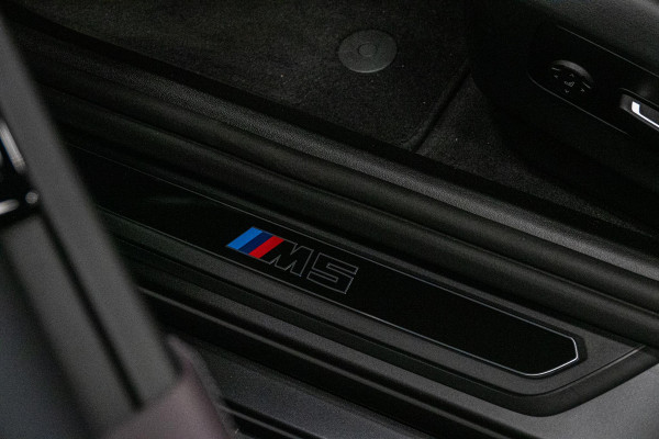 BMW 5 Serie M5 *Ultimate-Pakket / Bowers & Wilkins / Keramisch / M-Carbon in- & exterieur / Stoelventilatie / Memory*