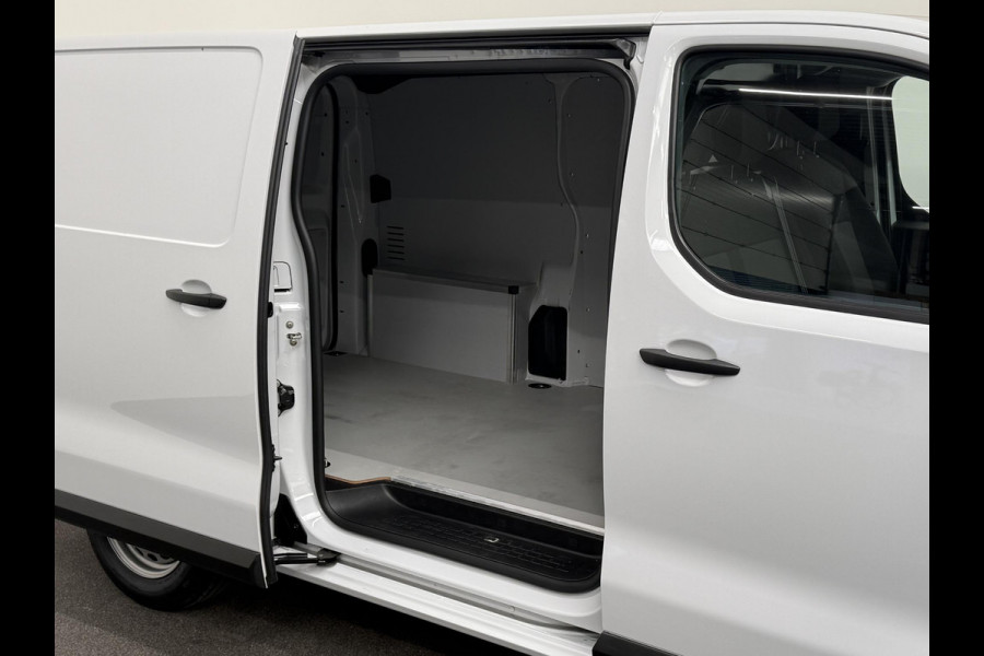 Opel Vivaro 2.0 CDTI L2H1 Edition 145PK Automaat Airco Navi Bluetooth Trekhaak