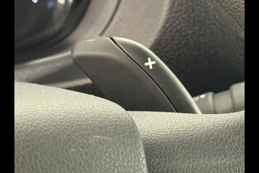 Opel Vivaro 2.0 CDTI L2H1 Edition 145PK Automaat Airco Navi Bluetooth Trekhaak