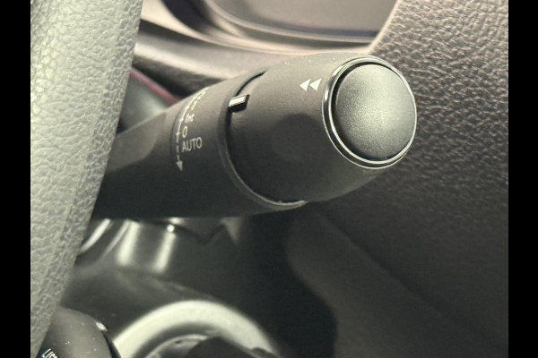 Opel Vivaro 2.0 CDTI L2H1 Edition 145PK Automaat Airco Navi Bluetooth Trekhaak