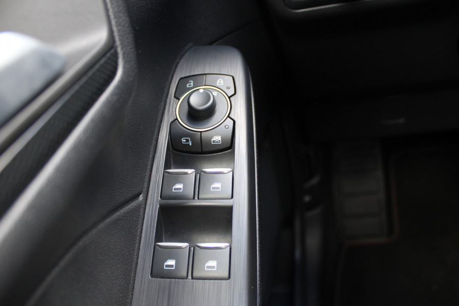 Ford Kuga 2.5 PHEV ST-Line X | AGR | Trekhaak | BLIS | B&O | Head-up | Camera