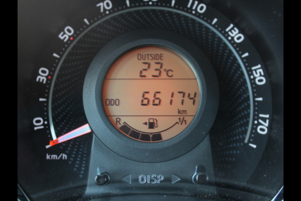 Toyota Aygo 1.0 VVT-i x-play CARPLAY | AIRCO | LED | CAMERA | STB | ISOFIX