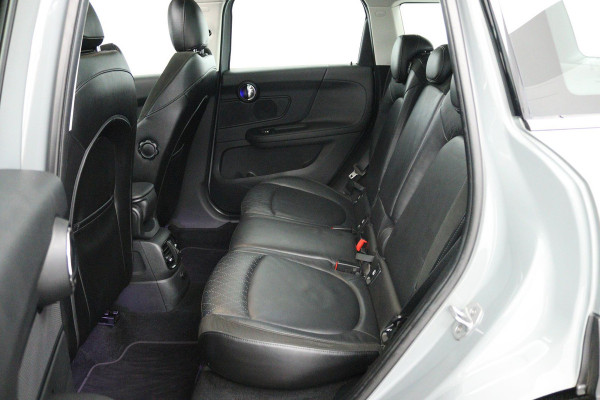 MINI Countryman 1.5 Cooper Chili (PANORAMADAK, STOELVERWARMING, ACHTERUITRIJCAMERA, CRUISE CONTROL, SFEER, HEAD-UP DISPLAY)