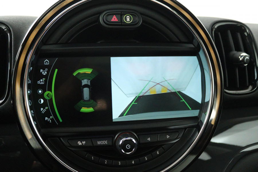 MINI Countryman 1.5 Cooper Chili (PANORAMADAK, STOELVERWARMING, ACHTERUITRIJCAMERA, CRUISE CONTROL, SFEER, HEAD-UP DISPLAY)