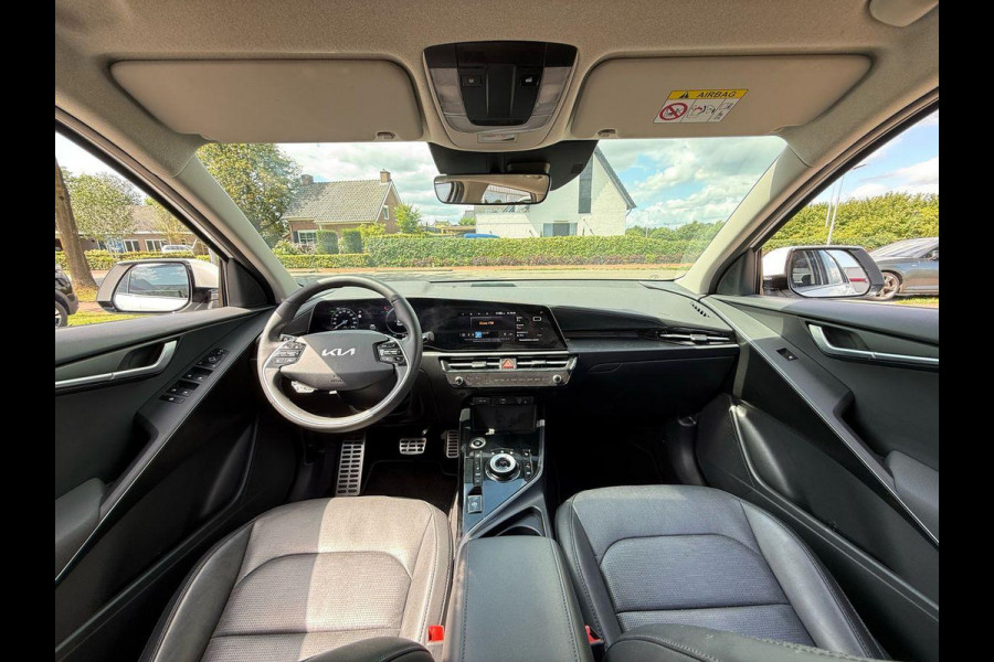 Kia Niro 1.6 GDi PHEV DynamicLine | Stoelverwarming | Adaptieve cruisecontrol | Bekleding in stof/lederlook