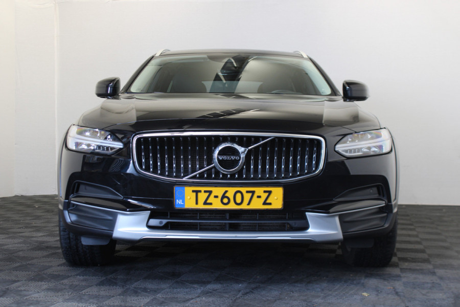 Volvo V90 Cross Country 2.0 T5 90th Anniversary Edition