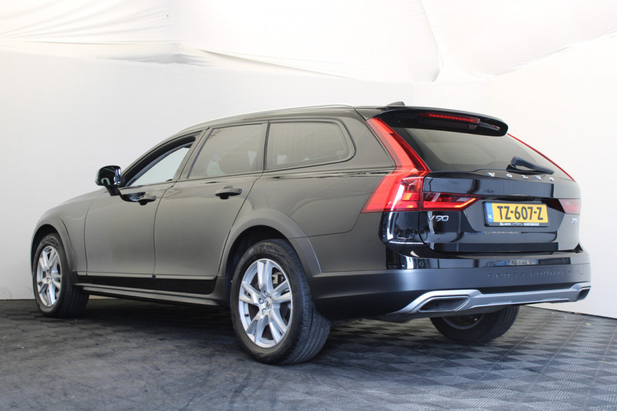 Volvo V90 Cross Country 2.0 T5 90th Anniversary Edition