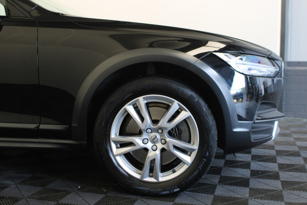 Volvo V90 Cross Country 2.0 T5 90th Anniversary Edition