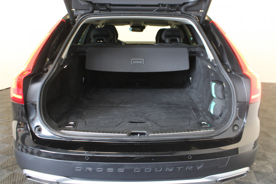 Volvo V90 Cross Country 2.0 T5 90th Anniversary Edition
