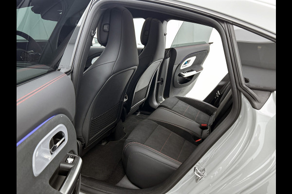Mercedes-Benz CLA-Klasse 250+ Launch Edition 85 kWh | Trekhaak | Adaptieve Cruise Control | Nightpakket | Memorypakket voorstoelen | Warmtepomp | MULTIBEAM LED | 19 inch AMG velgen |