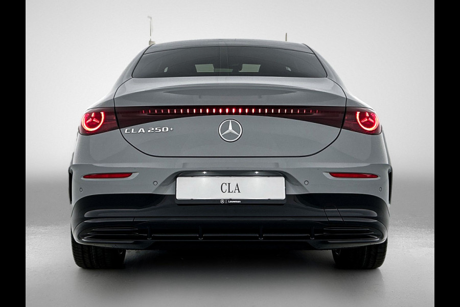 Mercedes-Benz CLA-Klasse 250+ Launch Edition 85 kWh | Trekhaak | Adaptieve Cruise Control | Nightpakket | Memorypakket voorstoelen | Warmtepomp | MULTIBEAM LED | 19 inch AMG velgen |