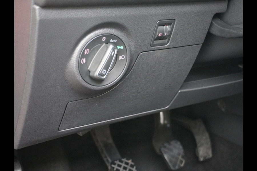 Seat Ibiza 1.0TGI 90PK CNG Bi-Fuel Aardgas FR Apple Carplay Android Auto Navi Ecc Cruise Control Draadloze telefoonlader DAB+ Full-link Lmv 18" Led App Connect Licht-/regensensor Benzine Aardgas CNG Bi-Fuel
