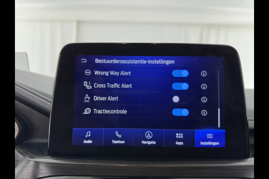Ford Kuga 2.5 PHEV Vignale (INCL-BTW) Aut. *LUXURY-LEATHER | DIGI-COCKPIT | FULL-LED | BANG/OLUFSEN-AUDIO |  HEAD-UP | KEYLESS | DAB | CARPLAY | NAVI-FULLMAP | MEMORY-PACK | BLINDSPOT | COMFORT-SEATS | LANE-ASSIST | ..
