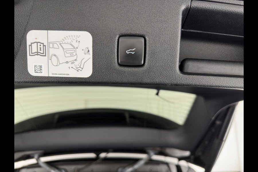 Ford Kuga 2.5 PHEV Vignale (INCL-BTW) Aut. *LUXURY-LEATHER | DIGI-COCKPIT | FULL-LED | BANG/OLUFSEN-AUDIO |  HEAD-UP | KEYLESS | DAB | CARPLAY | NAVI-FULLMAP | MEMORY-PACK | BLINDSPOT | COMFORT-SEATS | LANE-ASSIST | ..