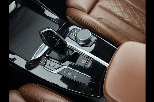 BMW X3 xDrive30e eDrive Edition M-Sportpack (INCL-BTW) *LUXURY-LEATHER | FULL-LED | DIGI-COCKPIT | HIFI-SOUND | CARPLAY | DAB+ | HEATED-SPORTSEATS | AMBIENT-LIGHT | TOWBAR  | PRIVACY-GLASS | CARPLAY | SHIFT-PADDLES |  21''ALU*