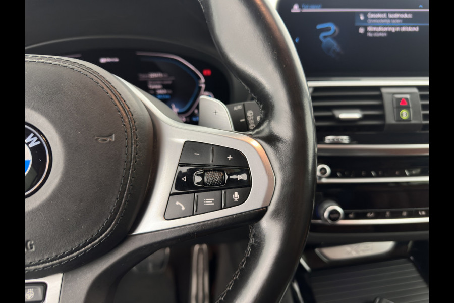 BMW X3 xDrive30e eDrive Edition M-Sportpack (INCL-BTW) *LUXURY-LEATHER | FULL-LED | DIGI-COCKPIT | HIFI-SOUND | CARPLAY | DAB+ | HEATED-SPORTSEATS | AMBIENT-LIGHT | TOWBAR  | PRIVACY-GLASS | CARPLAY | SHIFT-PADDLES |  21''ALU*