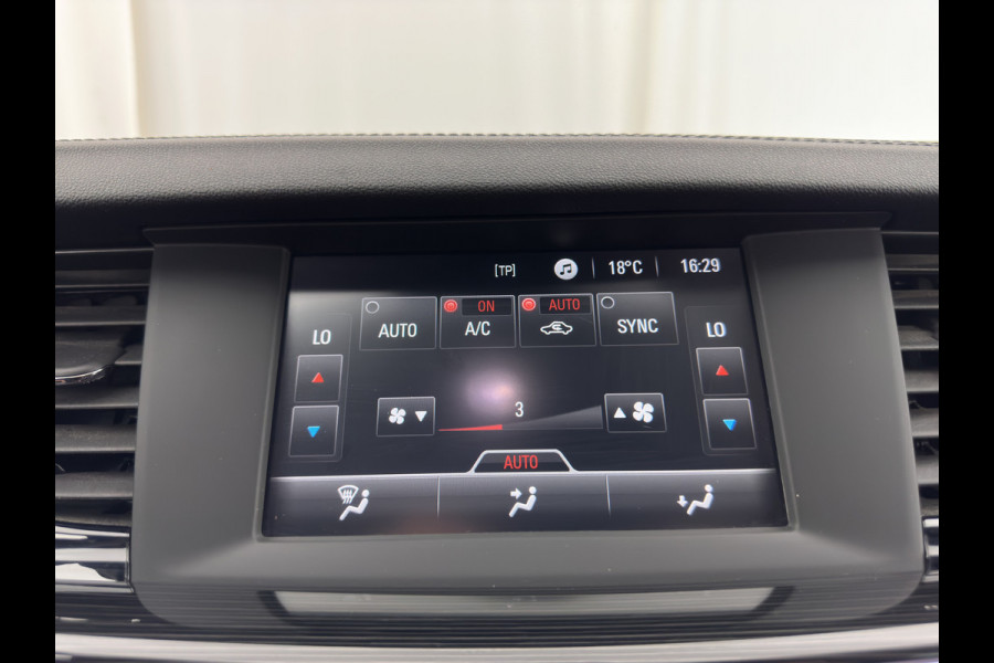 Opel Insignia Sports Tourer 2.0 CDTI Business Executive (INCL-BTW) Aut.*LUXURY-LEATHER | FULL-LED | NAVI-FULLMAP | BLIND-SPOT | DAB+ | HEATED-SPORTSEATS | ECC | CAMERA | LANE-ASSIST | SHIFT-PADDLES | PDC | PRIVACY-GLASS | CRUISE | 18''ALU*