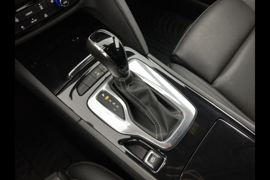 Opel Insignia Sports Tourer 2.0 CDTI Business Executive (INCL-BTW) Aut.*LUXURY-LEATHER | FULL-LED | NAVI-FULLMAP | BLIND-SPOT | DAB+ | HEATED-SPORTSEATS | ECC | CAMERA | LANE-ASSIST | SHIFT-PADDLES | PDC | PRIVACY-GLASS | CRUISE | 18''ALU*