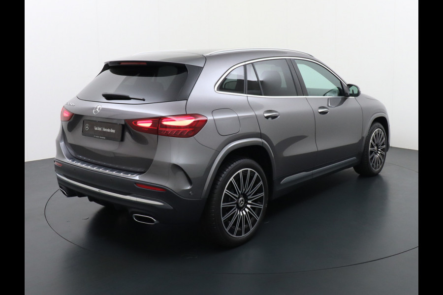 Mercedes-Benz GLA 250 e AMG Line | Multibeam Keyless Sfeer