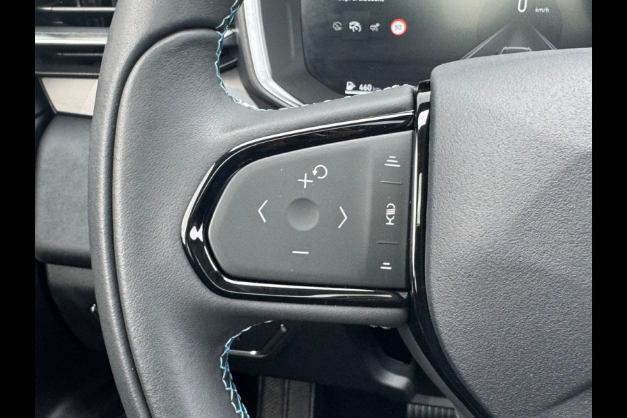 Lynk & Co 01 1.5 * Panorama * Stoelverwarming * Camera * Side Assist *