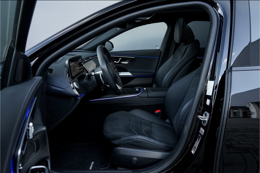Mercedes-Benz E-Klasse E220 D 4M AMG Night Pano Luchtvering Trekhaak Fabrieksgarantie