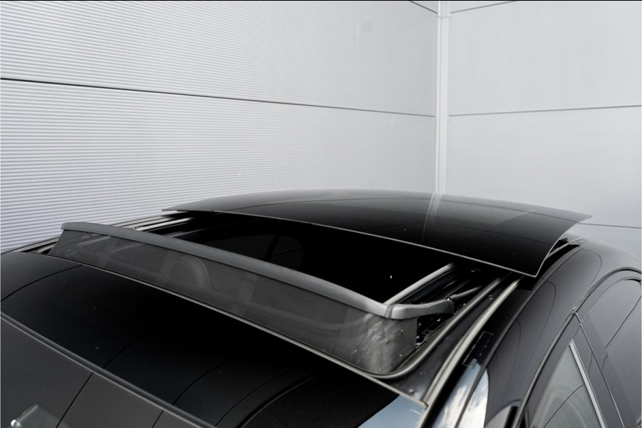 Mercedes-Benz E-Klasse E220 D 4M AMG Night Pano Luchtvering Trekhaak Fabrieksgarantie