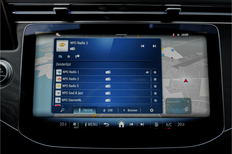 Mercedes-Benz E-Klasse E220 D 4M AMG Night Pano Luchtvering Trekhaak Fabrieksgarantie
