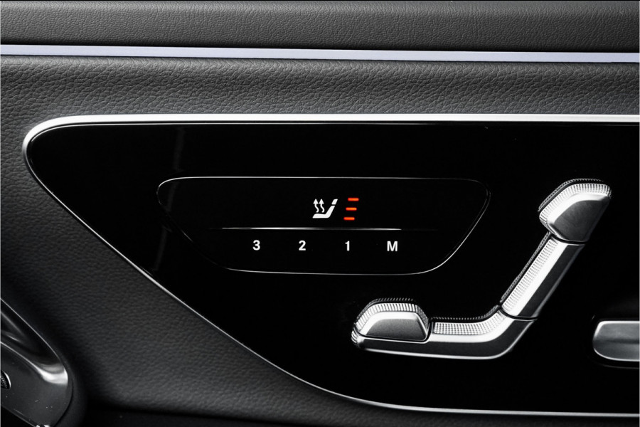 Mercedes-Benz E-Klasse E220 D 4M AMG Night Pano Luchtvering Trekhaak Fabrieksgarantie